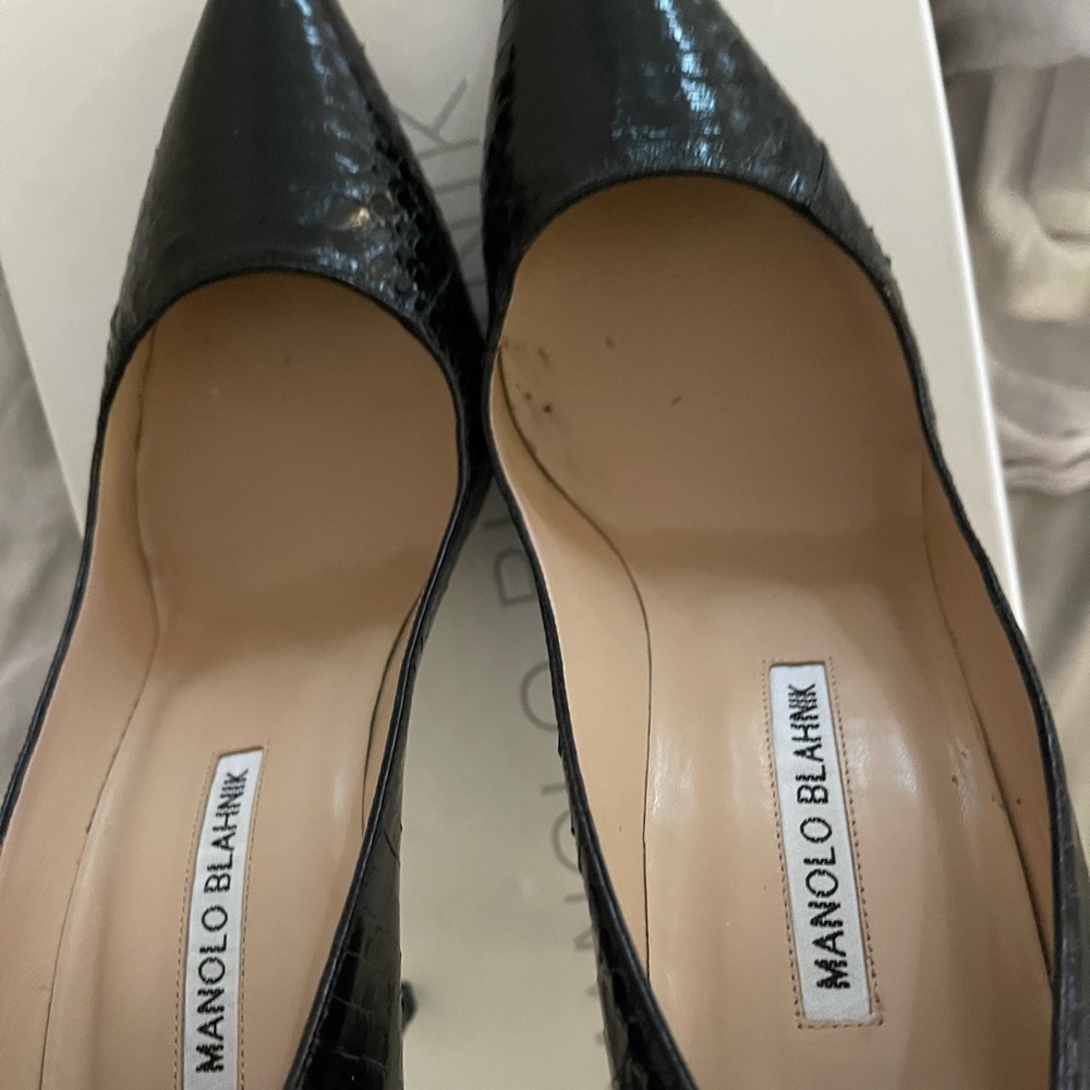 Manolo Blahnik pumps